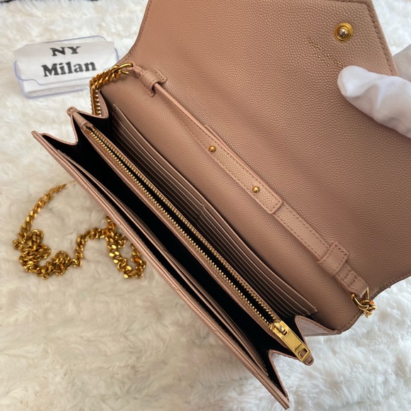 Saint Laurent Monogram Envelope - Picture 12 of 14